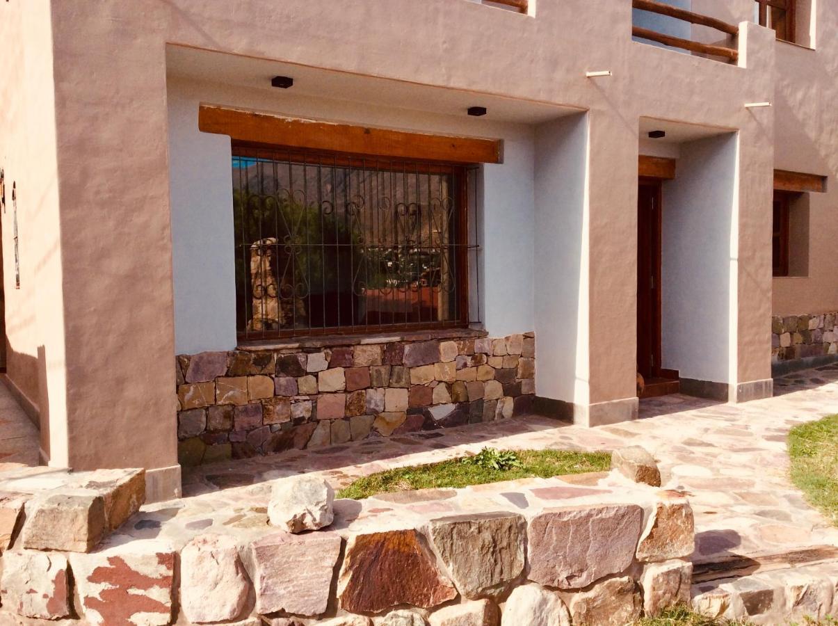 Casa En Tilcara Con Hermosa Vista Al Pucara Luaran gambar